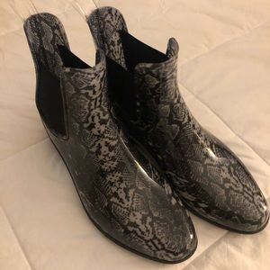 Rain boots 🌧☔️